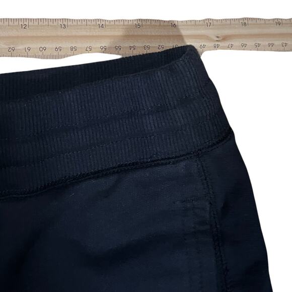 Champion M Streetwear Joggers Black Drawstring Tapered Cuff Logo Modern - Picture 2 of 4